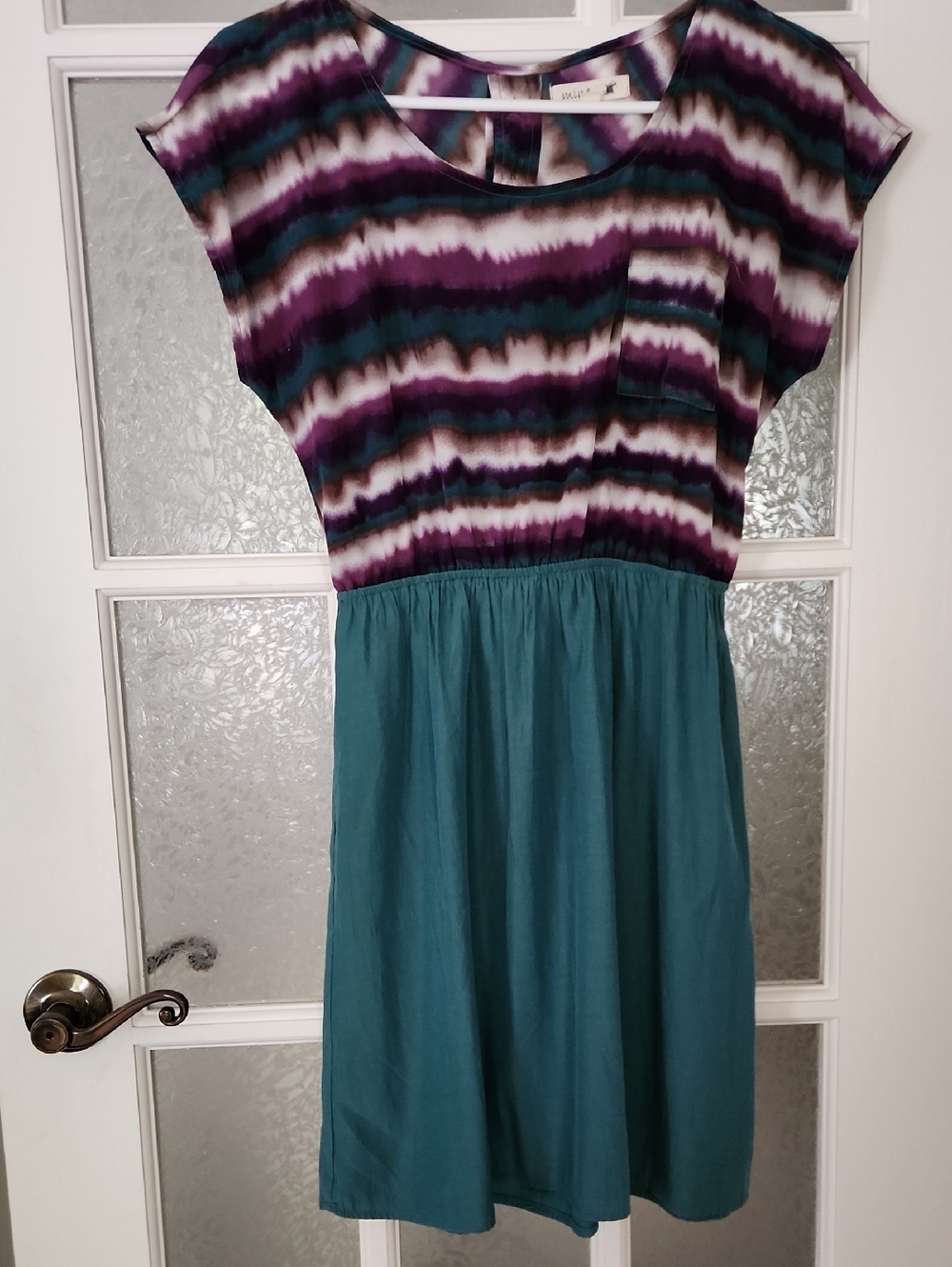 2/25$***Mine Purple and Teal Satin Dress